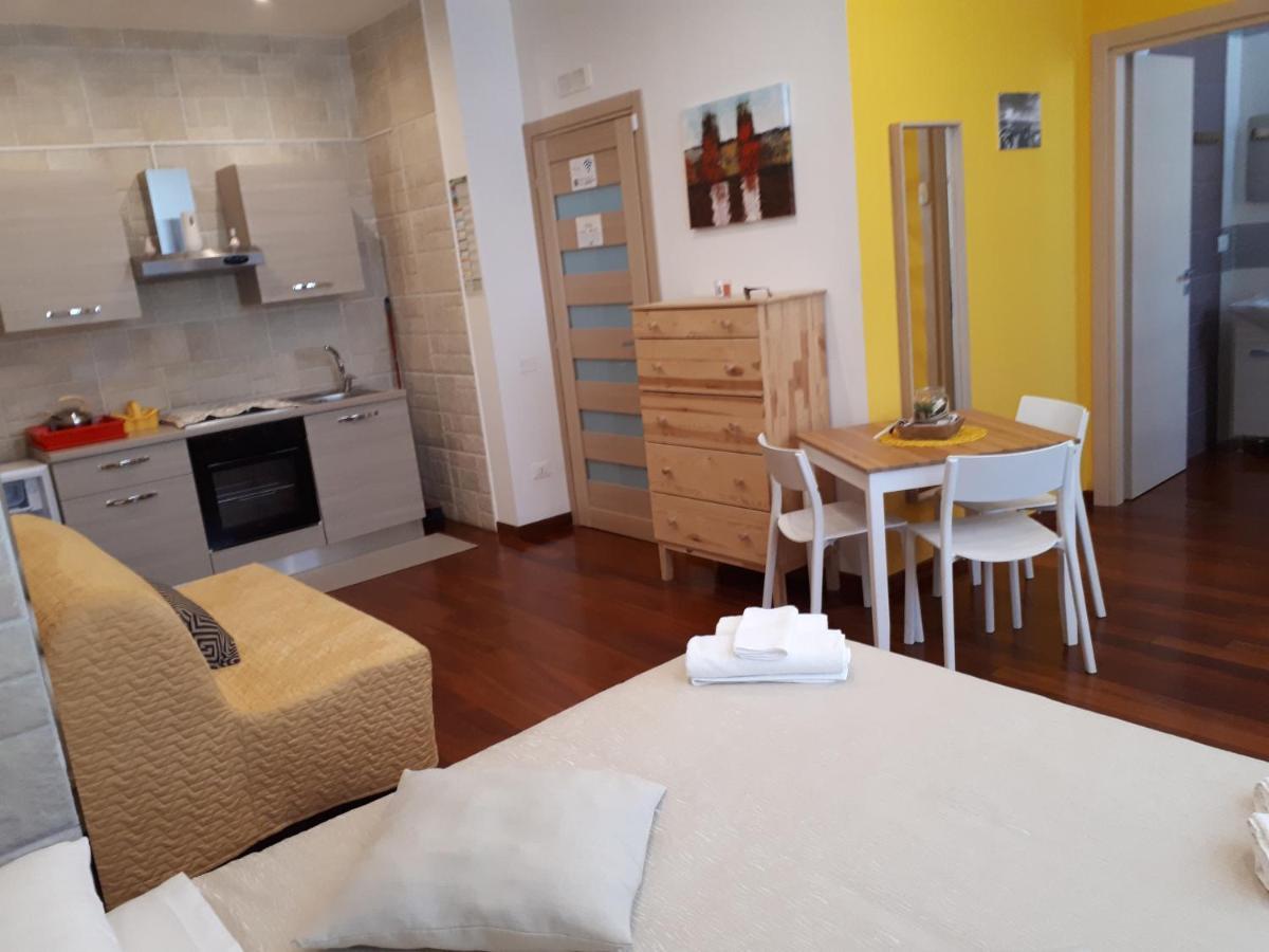 Alta Quota Relax On The Sea Bed & Breakfast Salerno Exterior photo